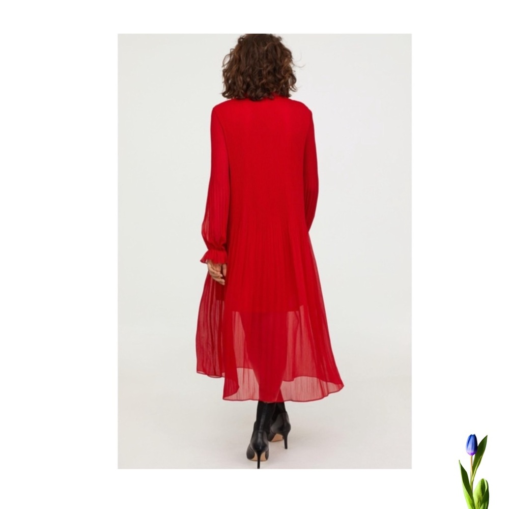 H&M Red pleated Chiffon Midi Dress size 4 - Picture 2 of 8